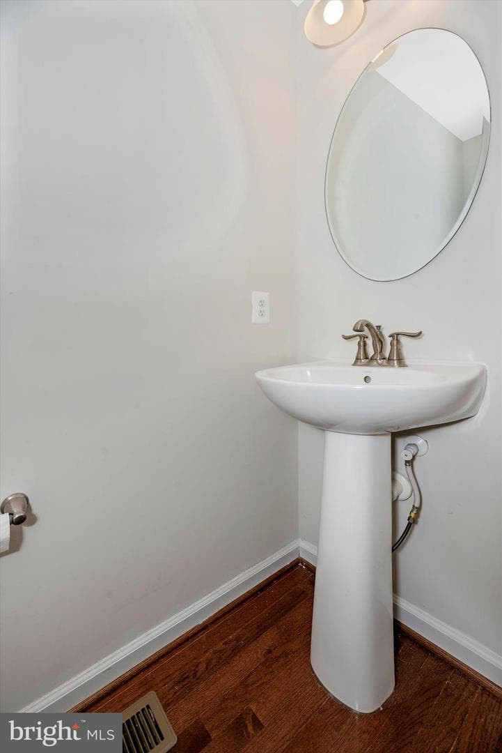 6314 Posey Street photo 12