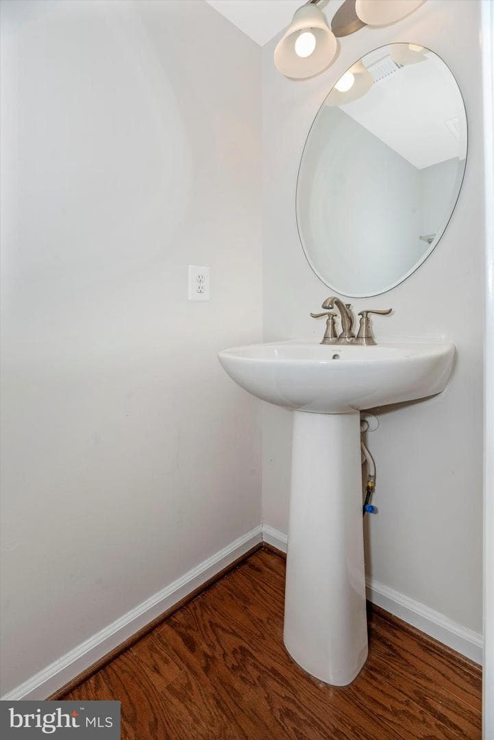 6314 Posey Street photo 4