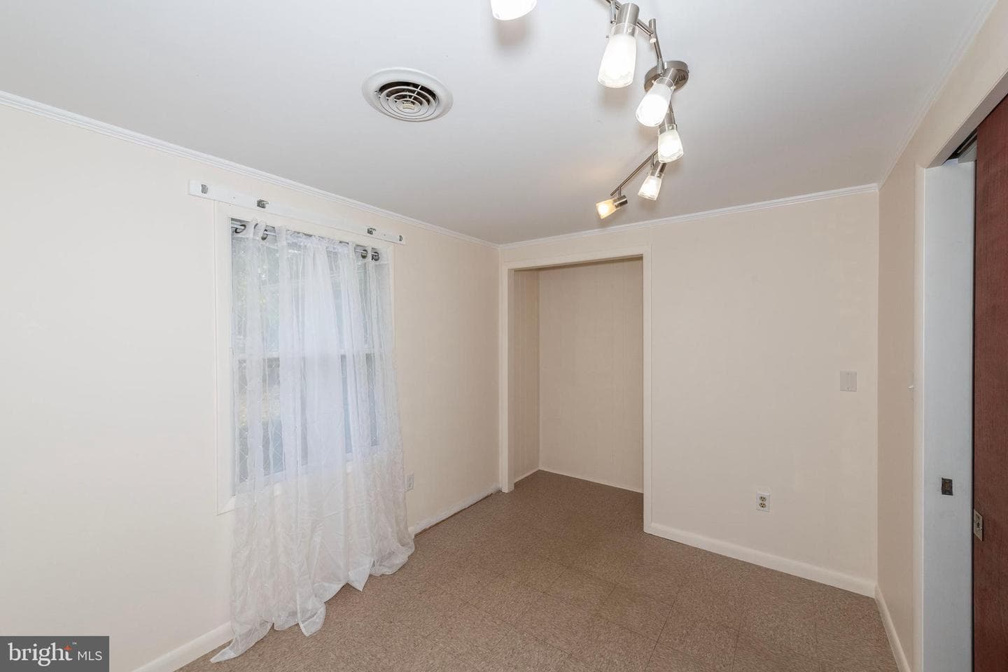 11320 Baker Road photo 27