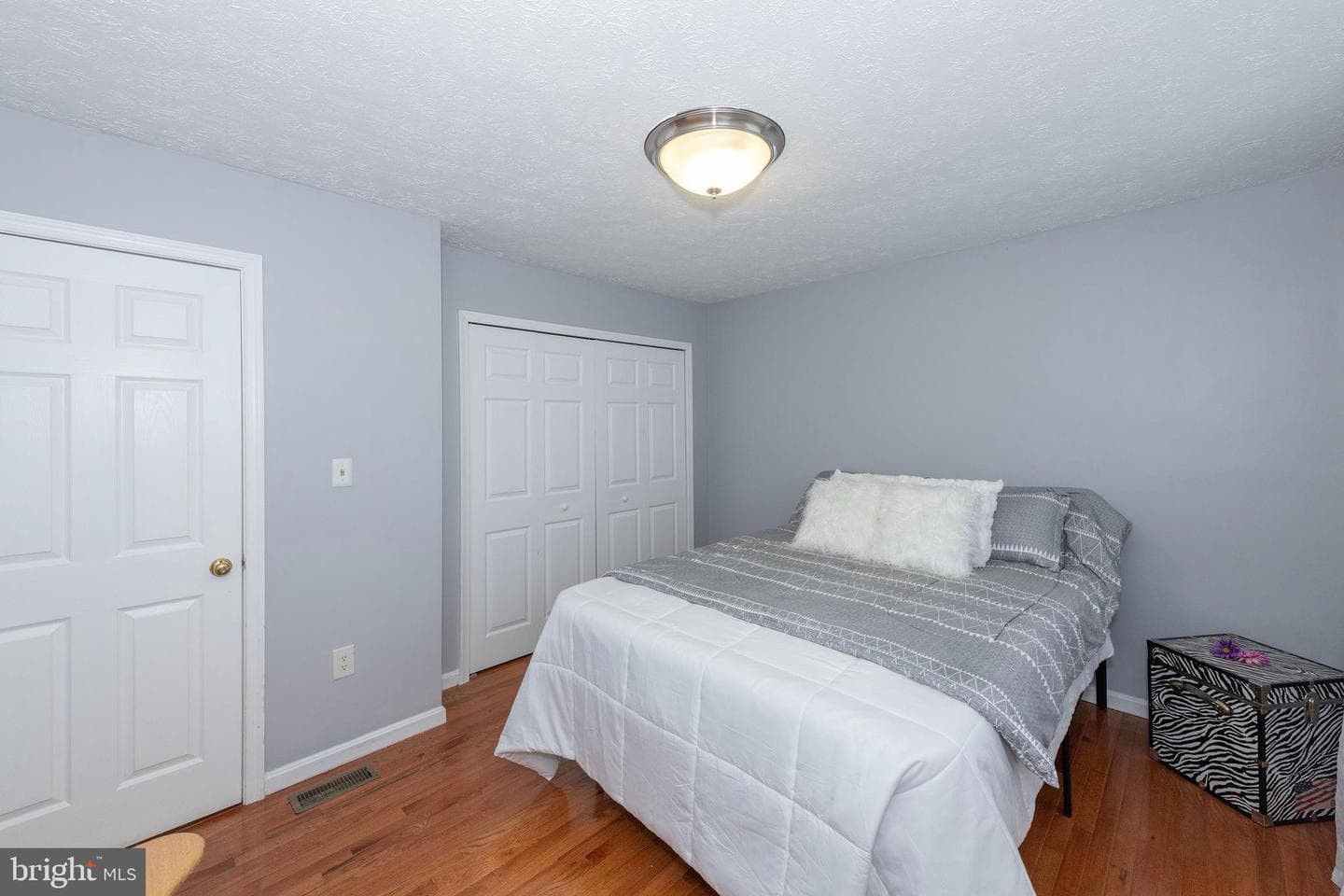 2174 Ambleside Court photo 21