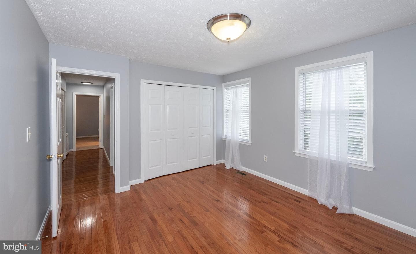 2174 Ambleside Court photo 26