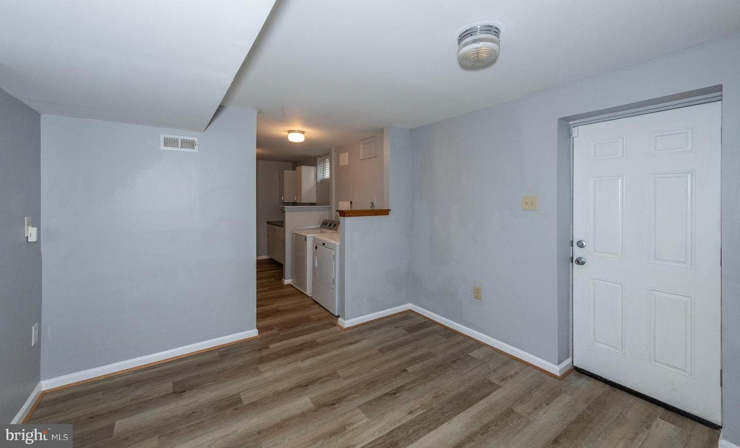 2174 Ambleside Court photo 35
