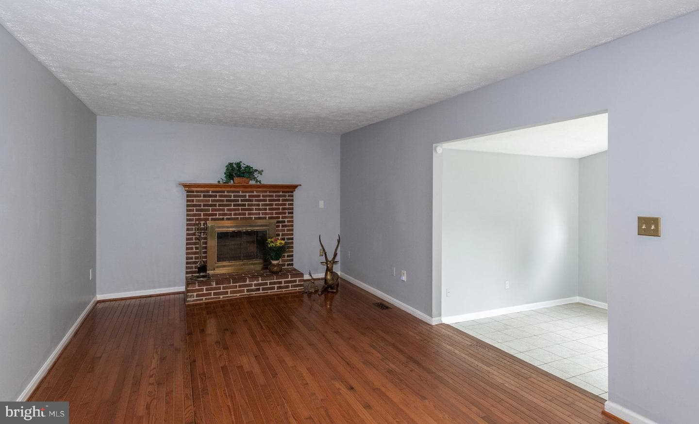 2174 Ambleside Court photo 9