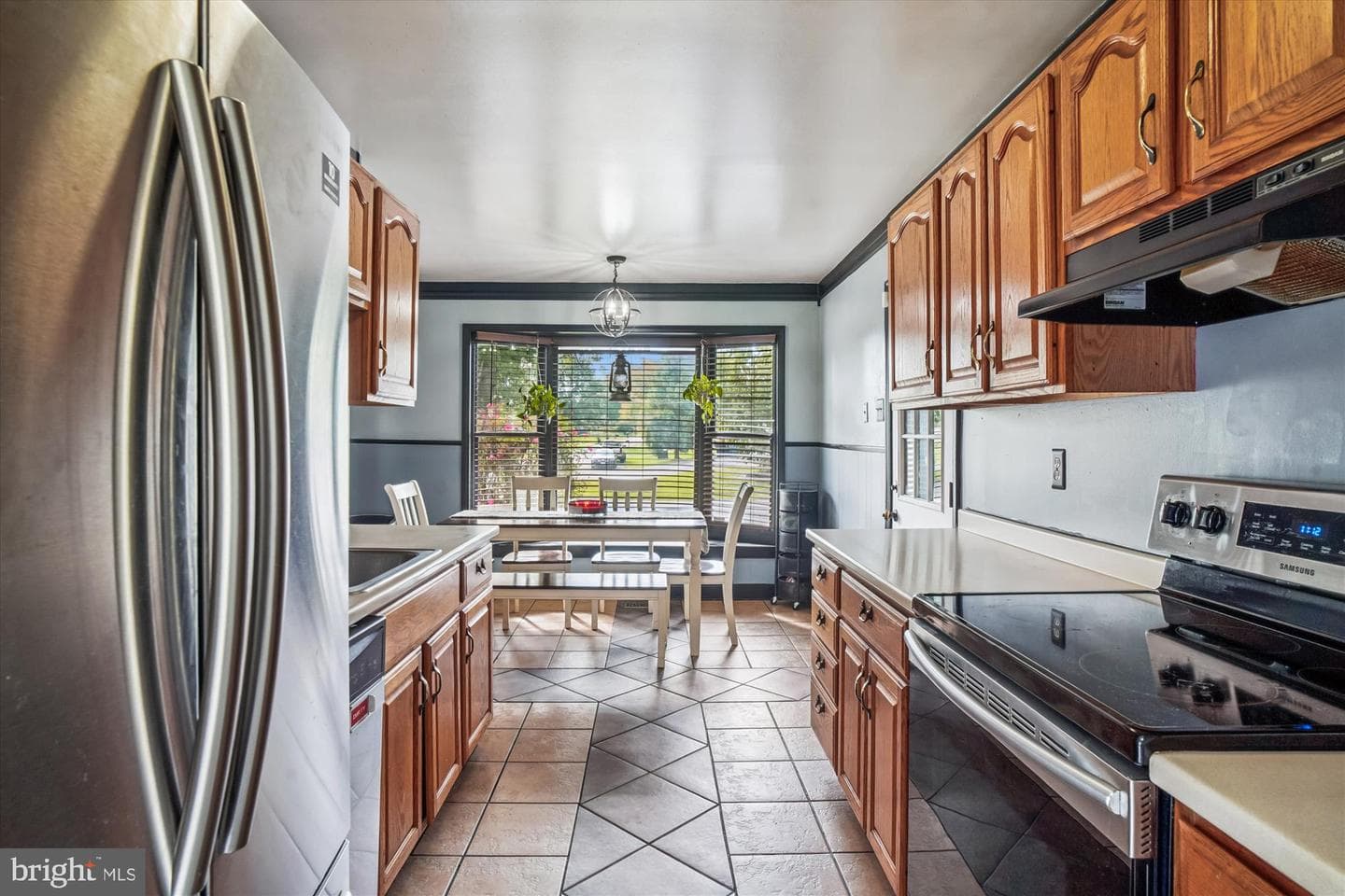 8806 Adventure Avenue photo 17