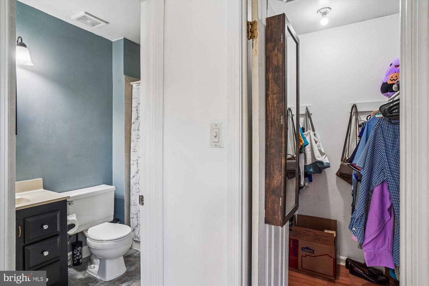 8806 Adventure Avenue photo 25