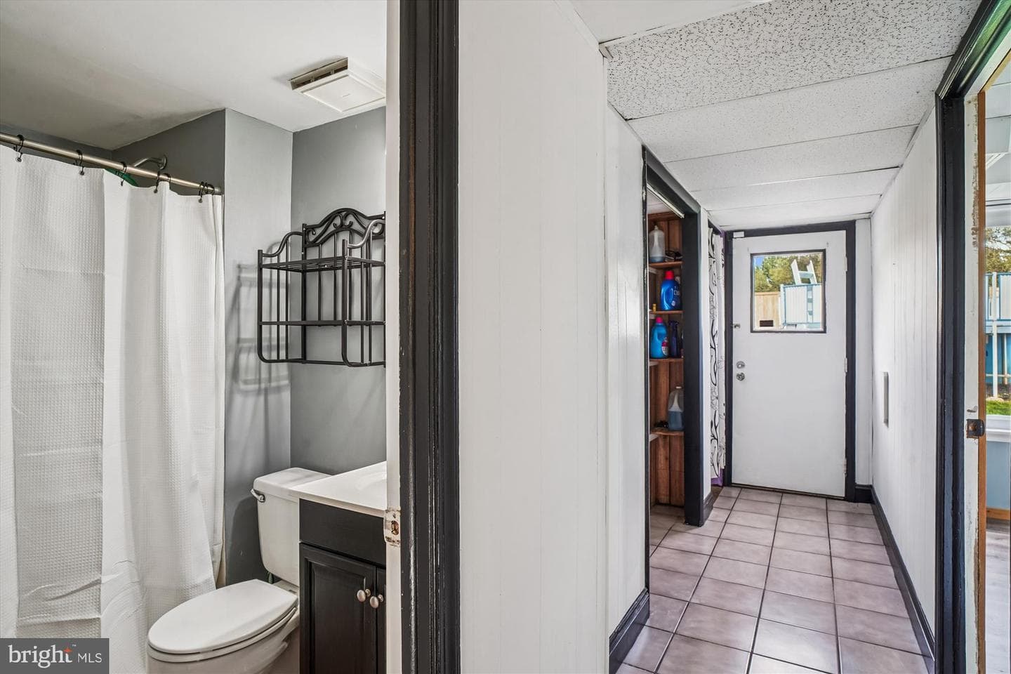 8806 Adventure Avenue photo 33