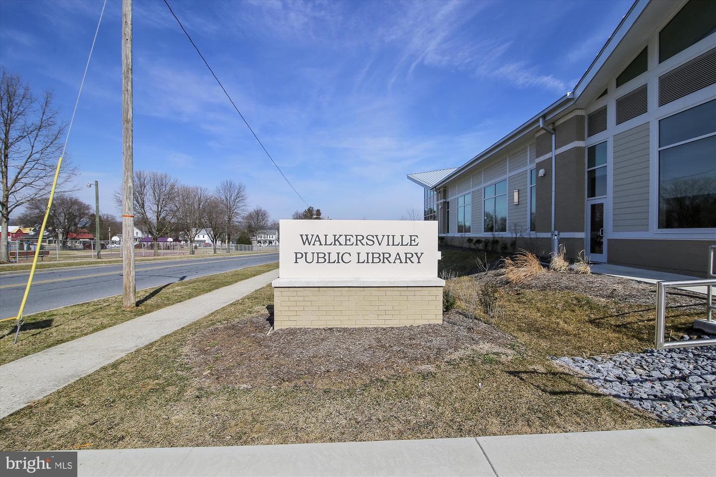 8806 Adventure Avenue photo 44