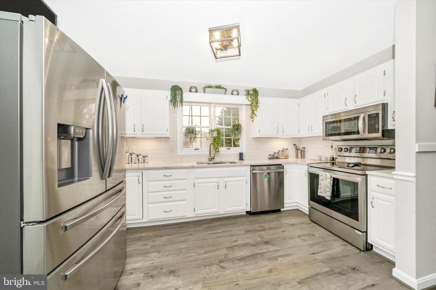 6579 Edgewood Road photo 10