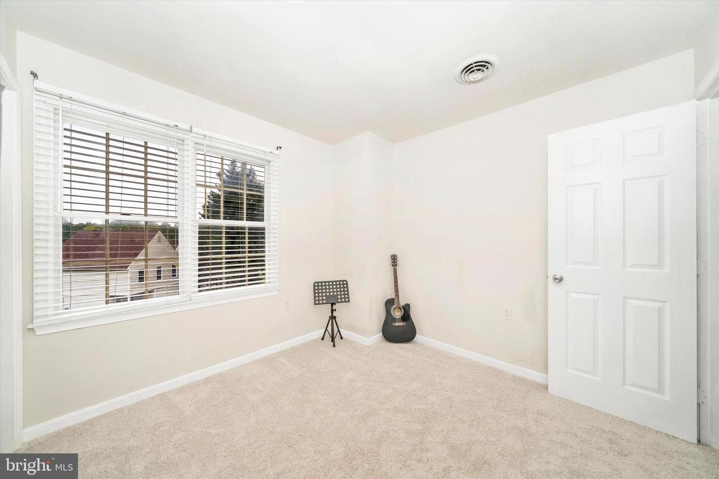 6579 Edgewood Road photo 25