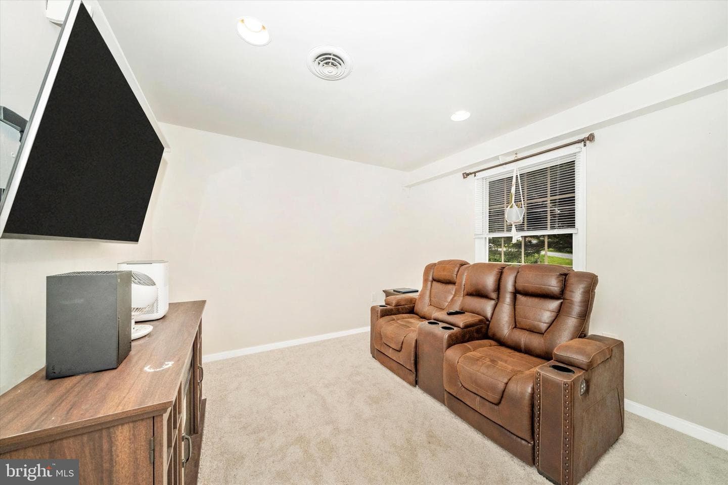 6579 Edgewood Road photo 27