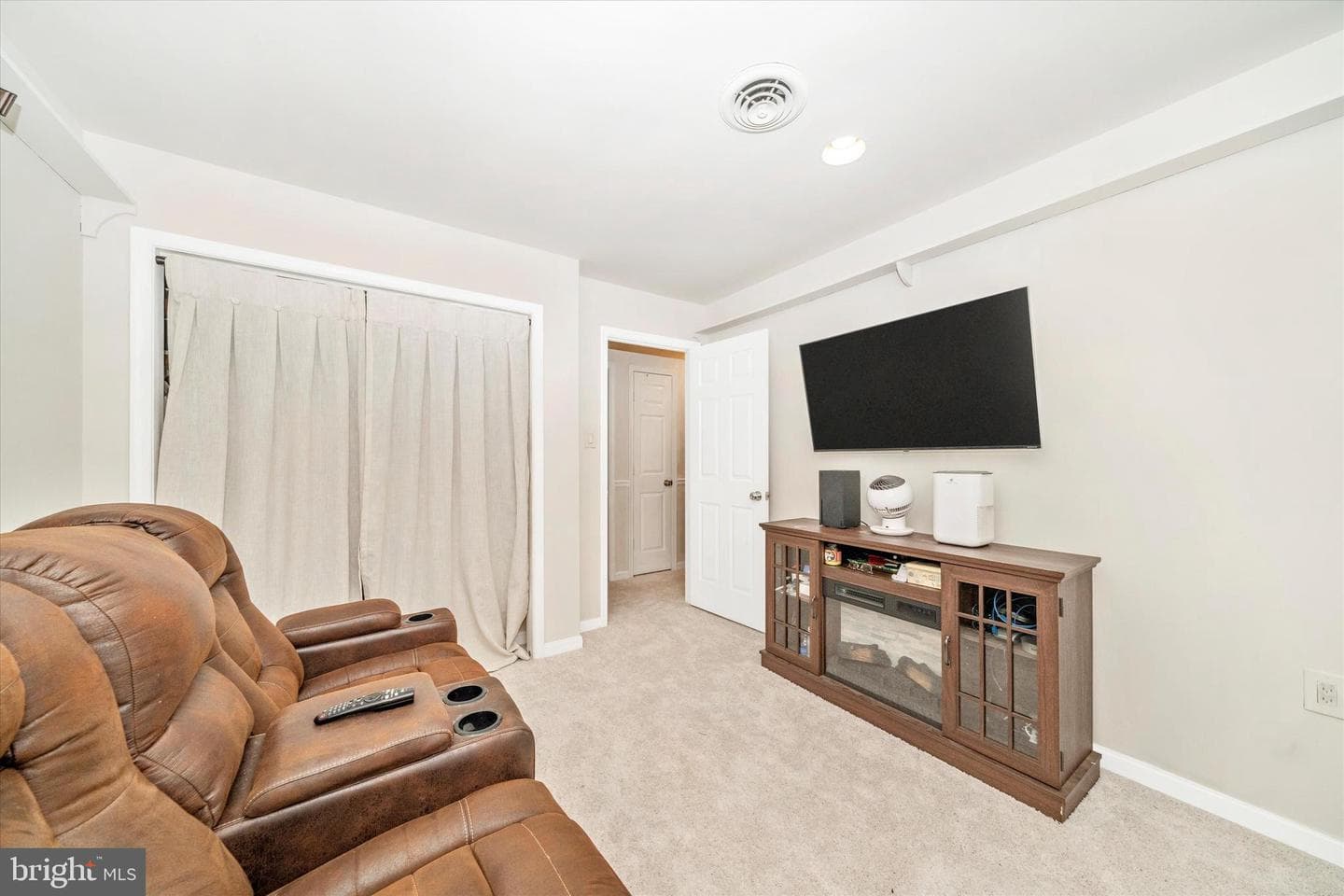 6579 Edgewood Road photo 29