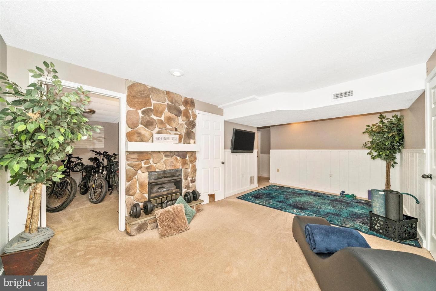 6579 Edgewood Road photo 36