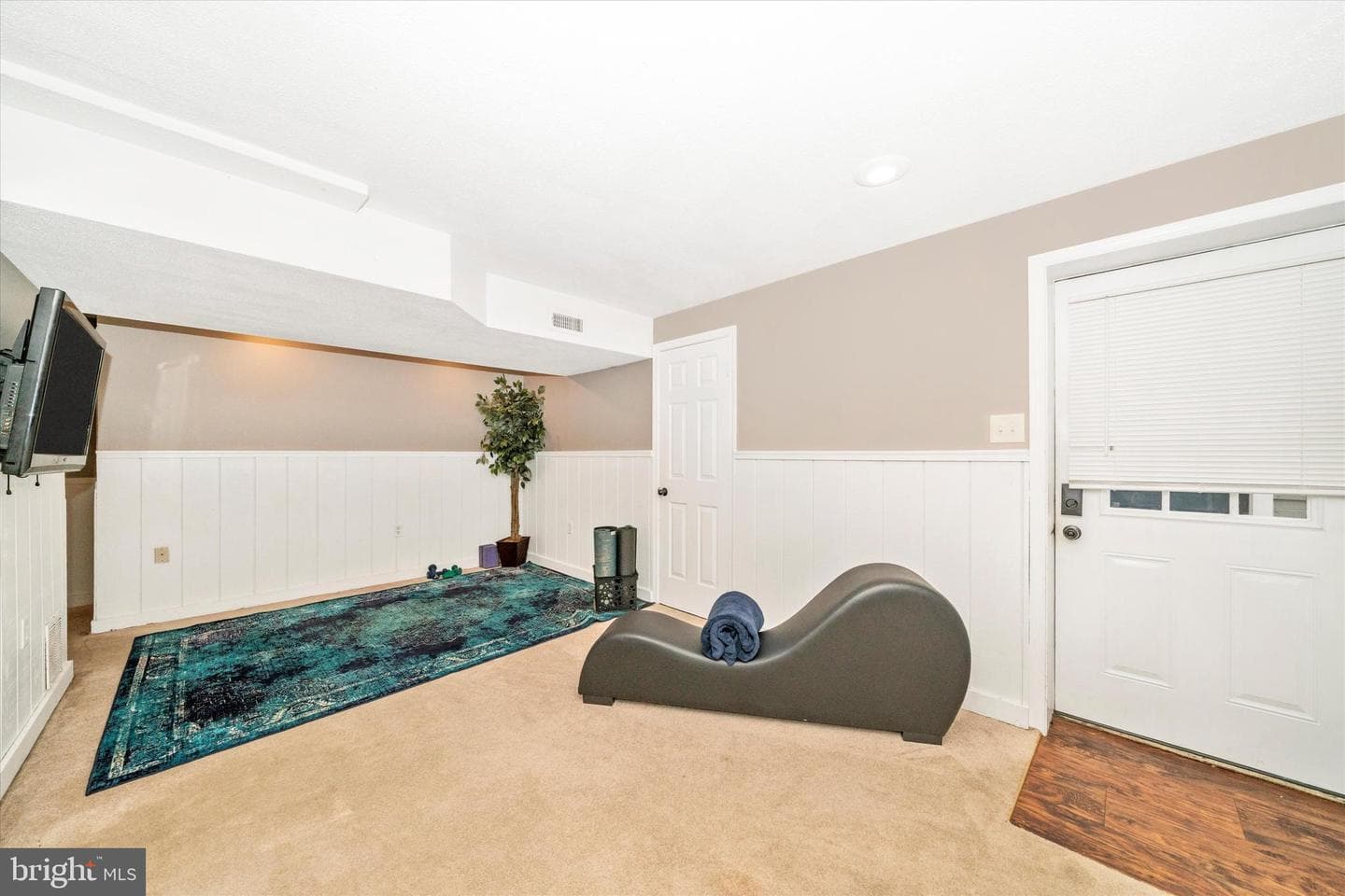 6579 Edgewood Road photo 37