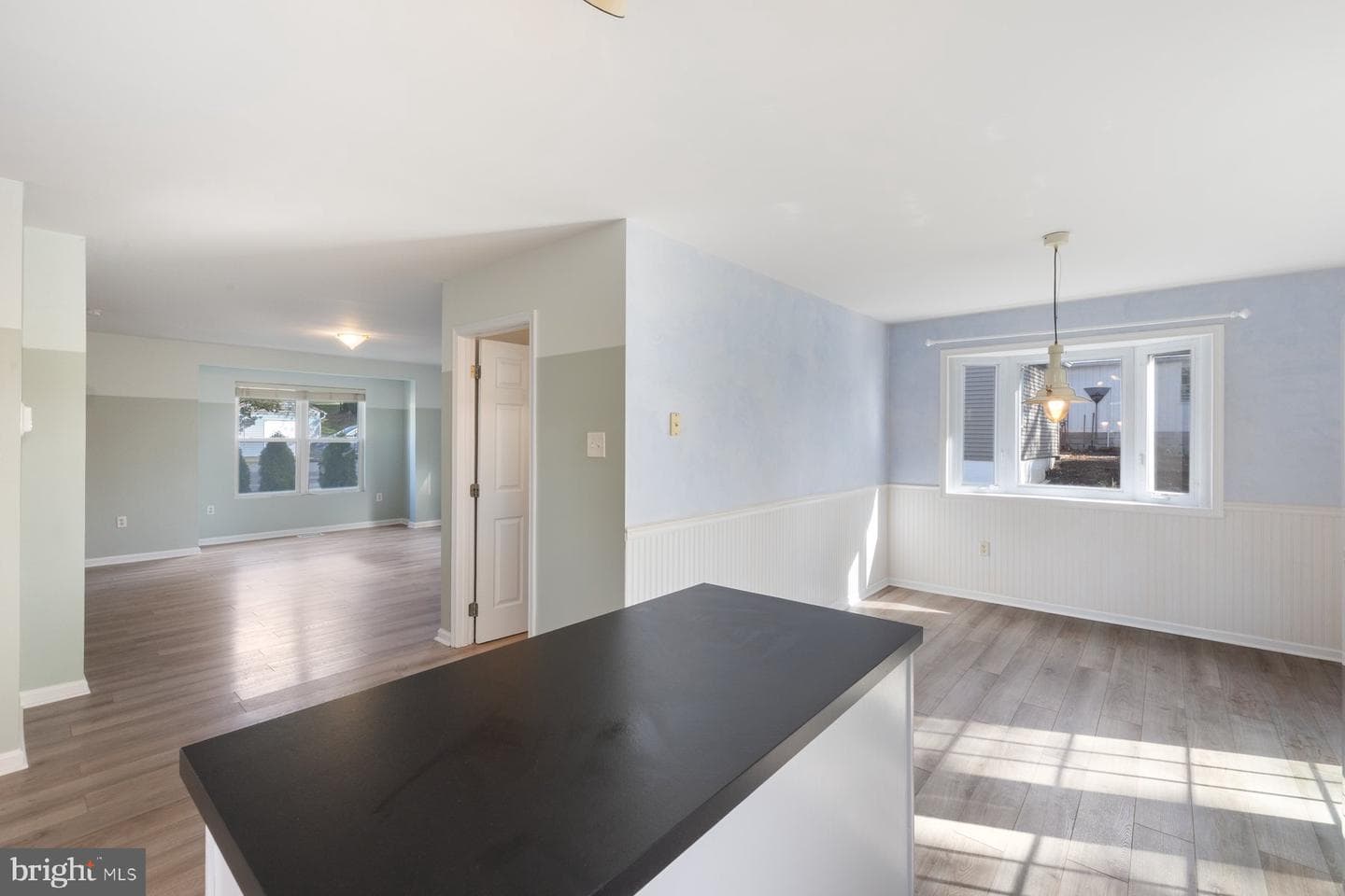 822 E B Street photo 12
