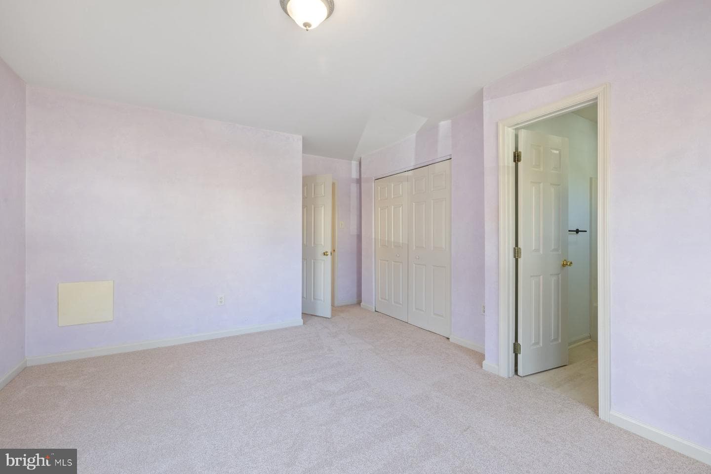 822 E B Street photo 28