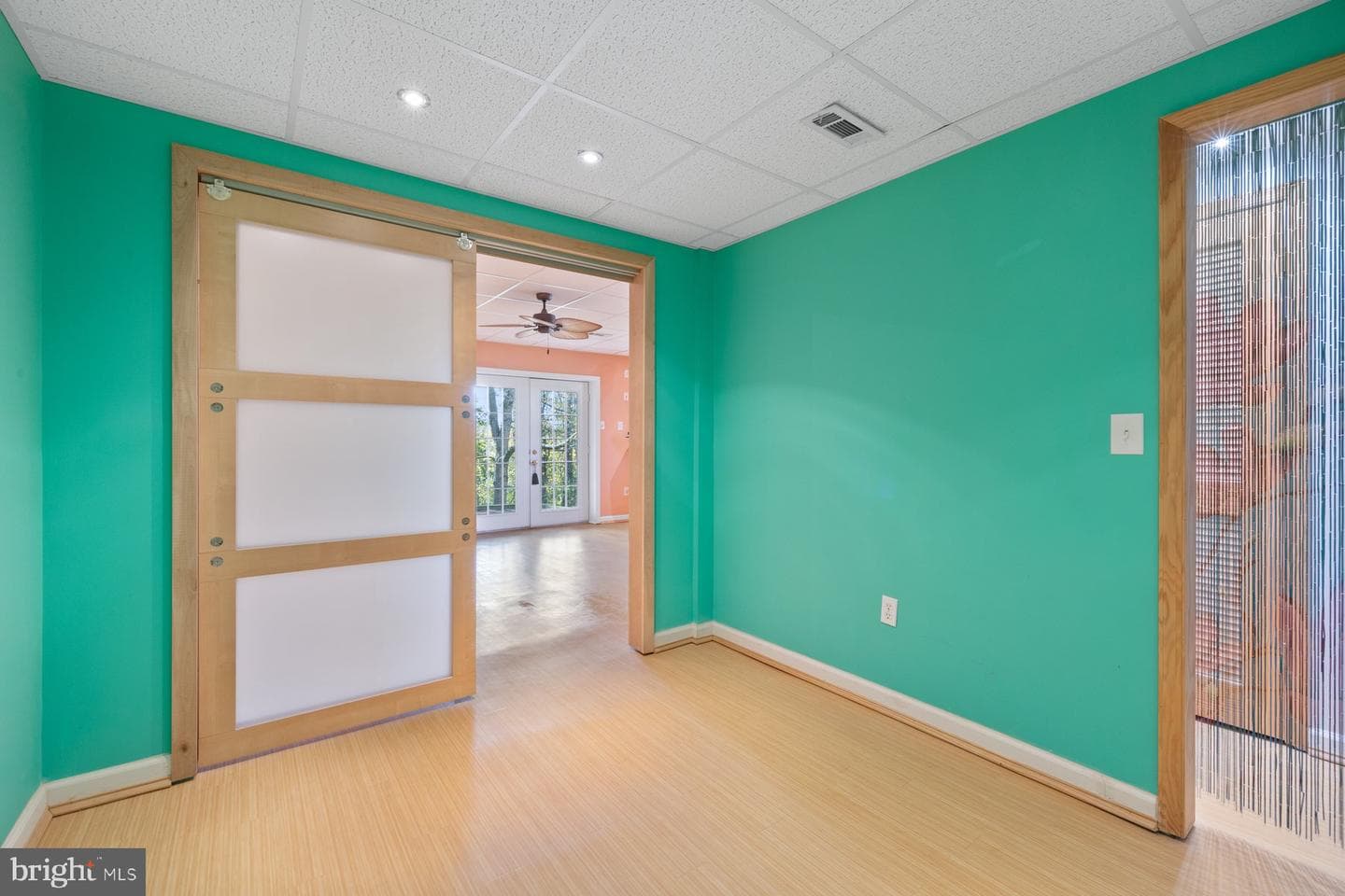 822 E B Street photo 37