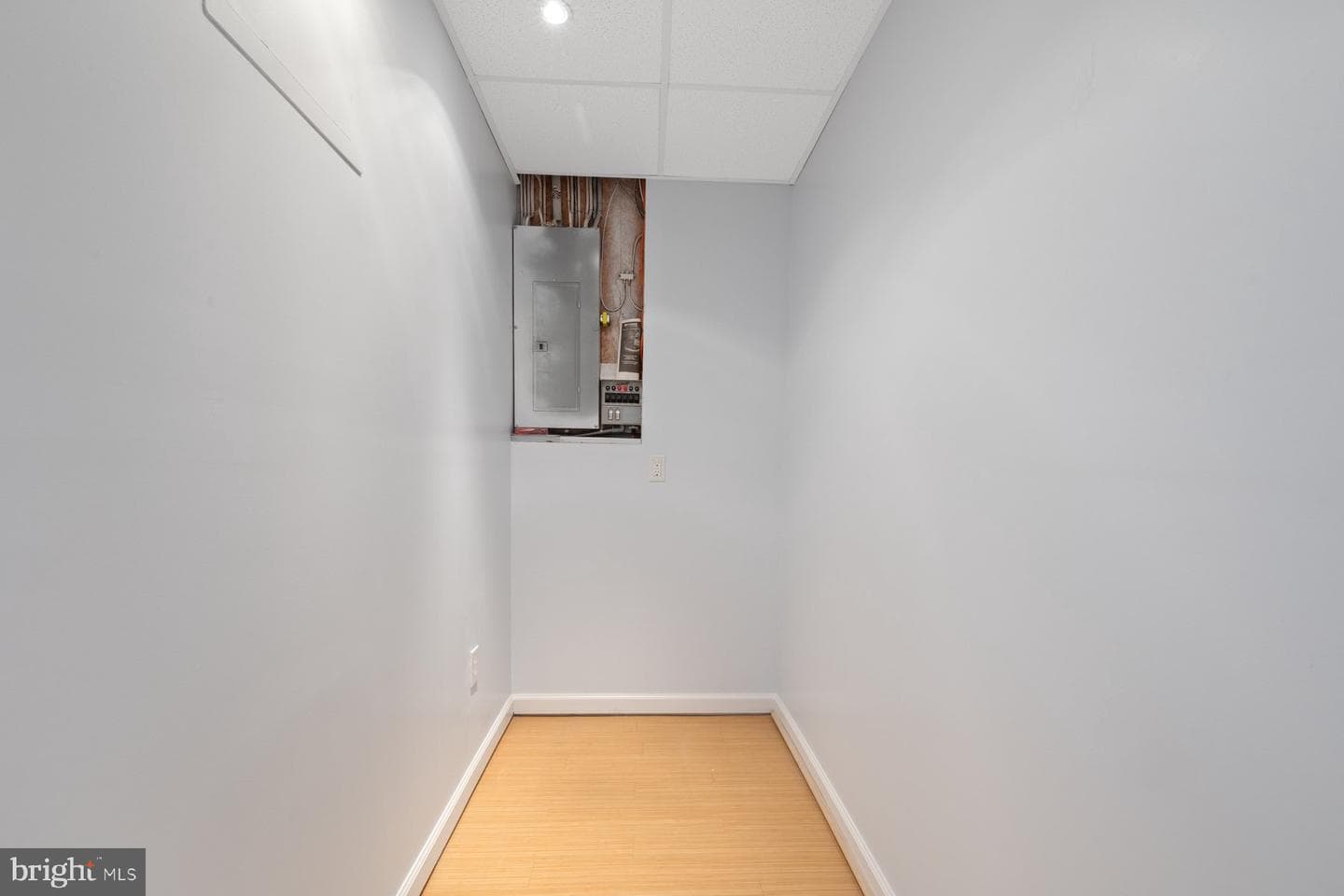 822 E B Street photo 38