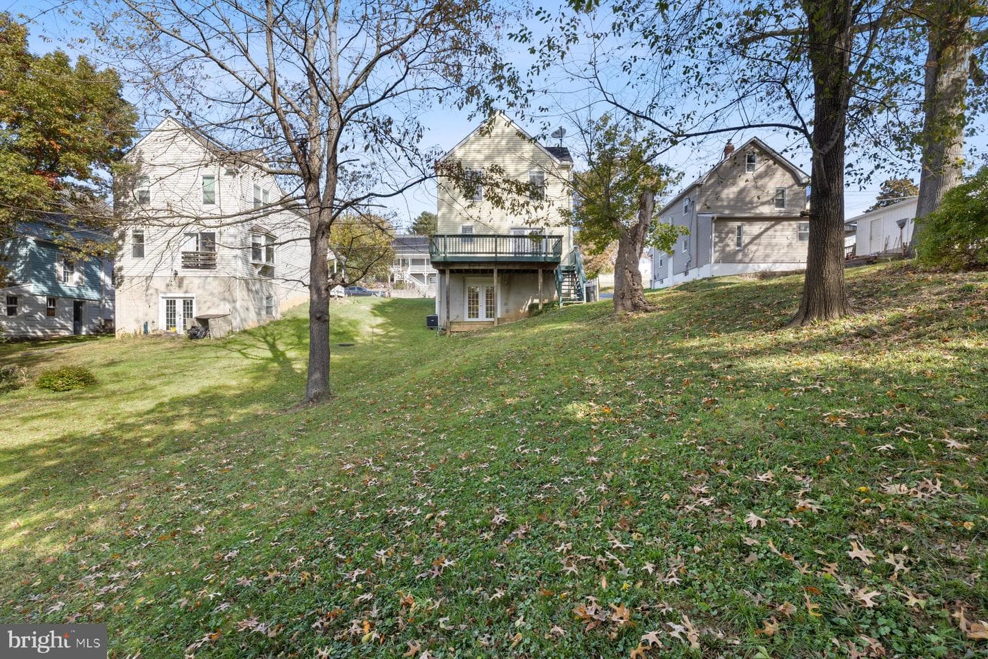 822 E B Street photo 7