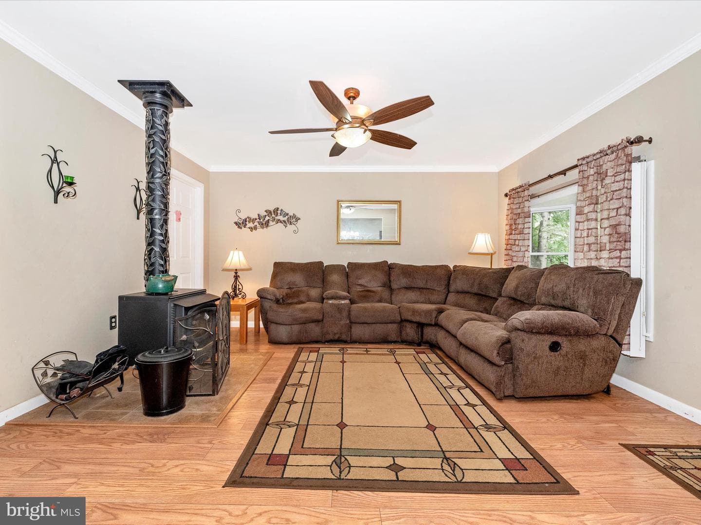 15602 Wildrose Court photo 9