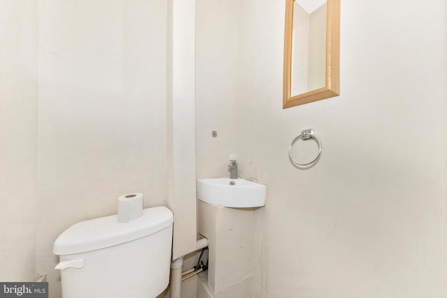 425 W Patrick Street photo 10