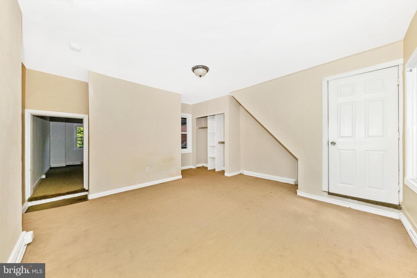 425 W Patrick Street photo 15