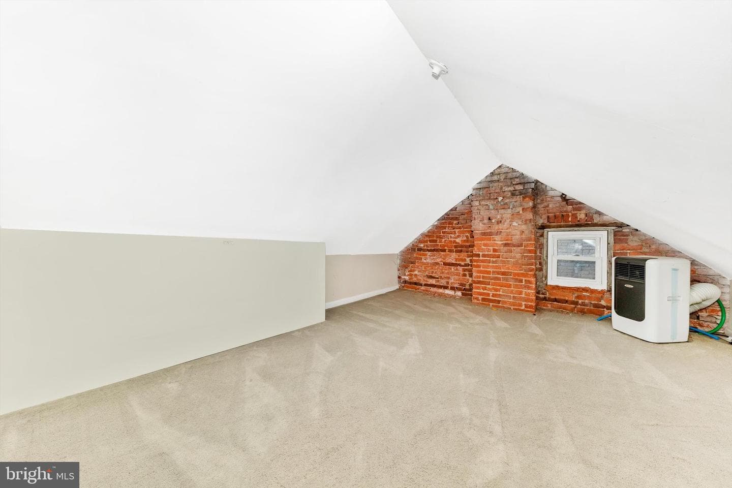 425 W Patrick Street photo 21
