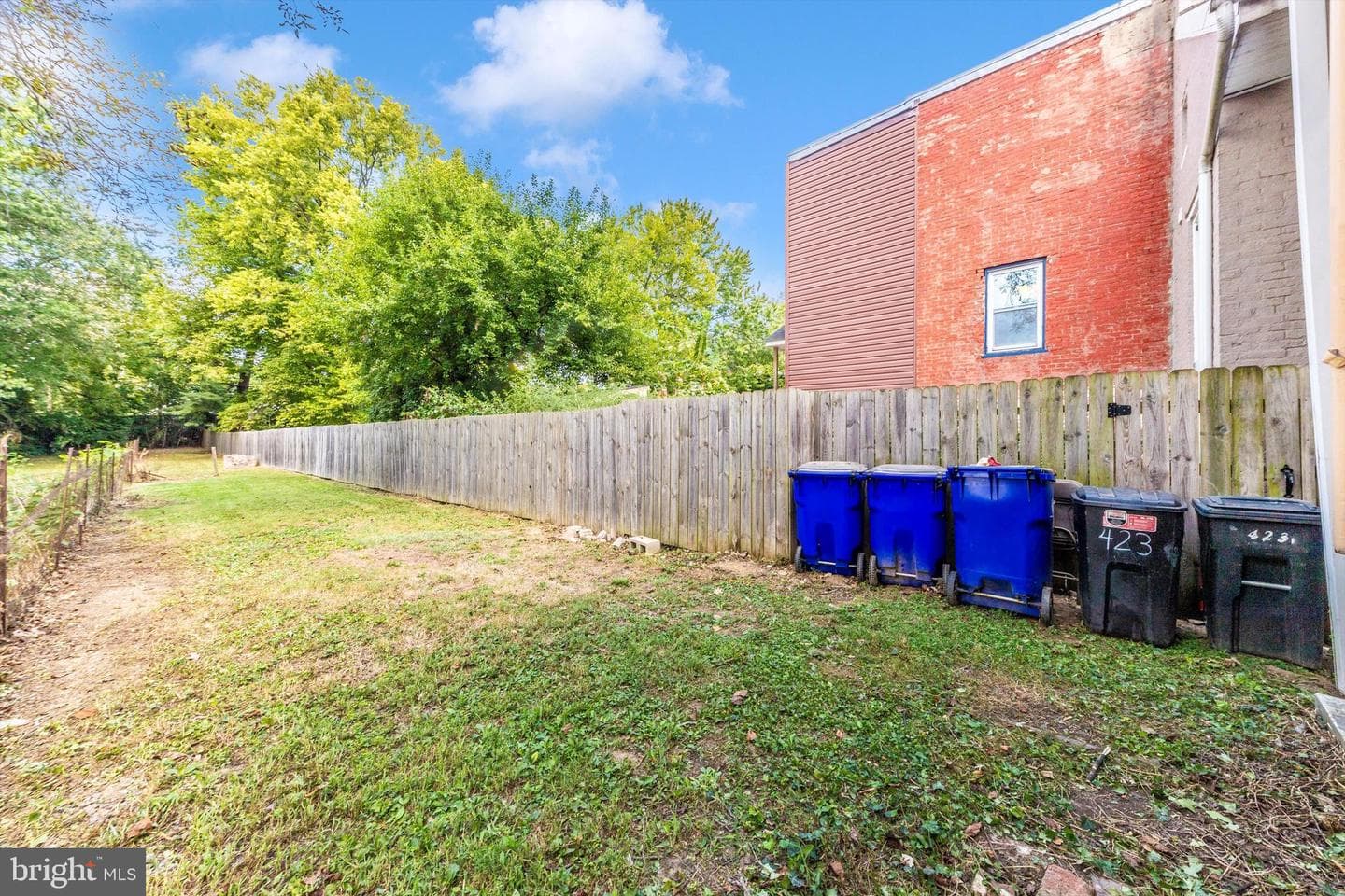 425 W Patrick Street photo 27