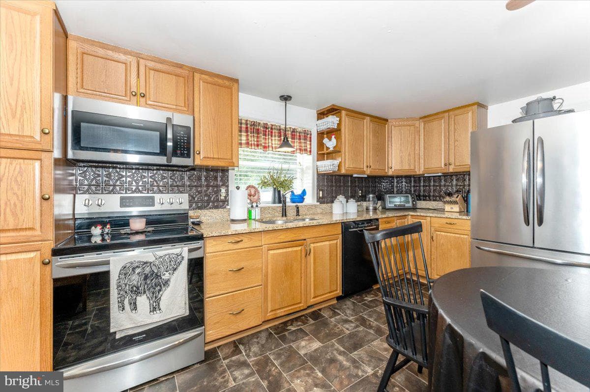 9928 Daysville Road photo 16