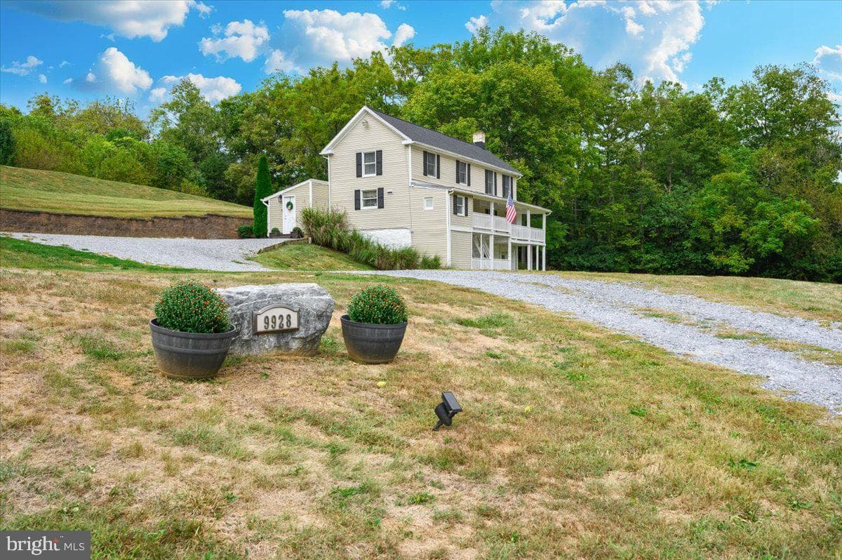 9928 Daysville Road photo 2