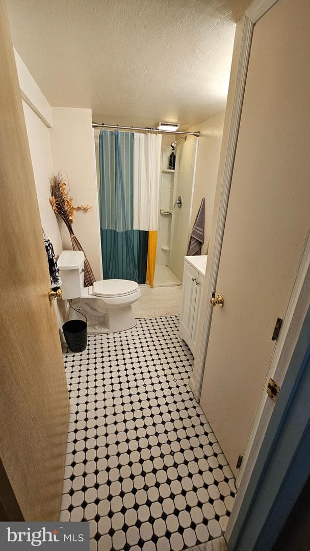 6900 Colonial Avenue photo 13