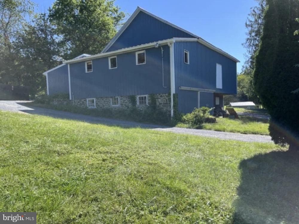 17425 Sunshine Trail photo 4