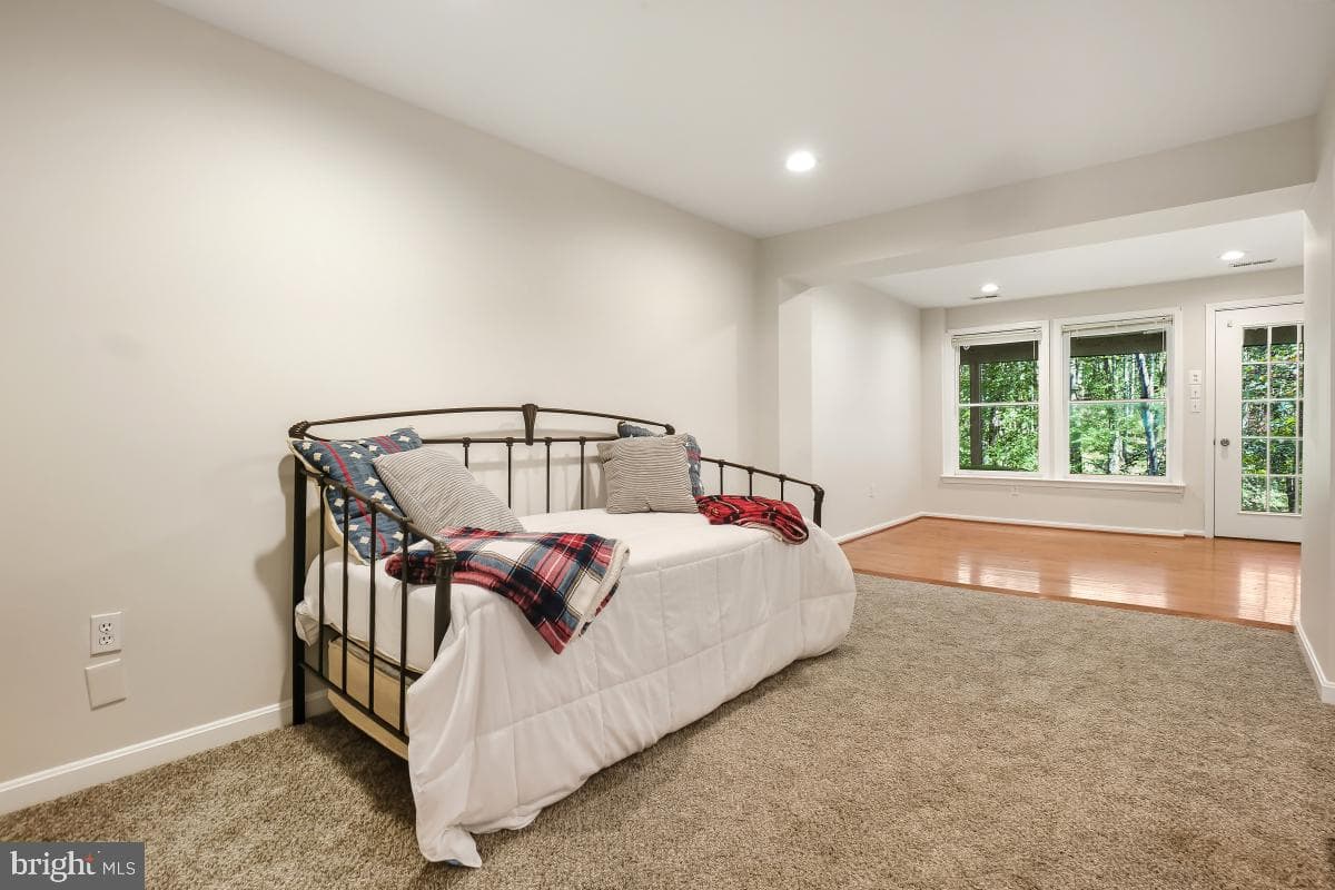 6823 Whistling Swan Way photo 39