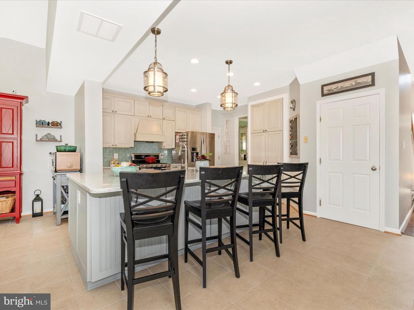 11046 Country Club Road photo 16