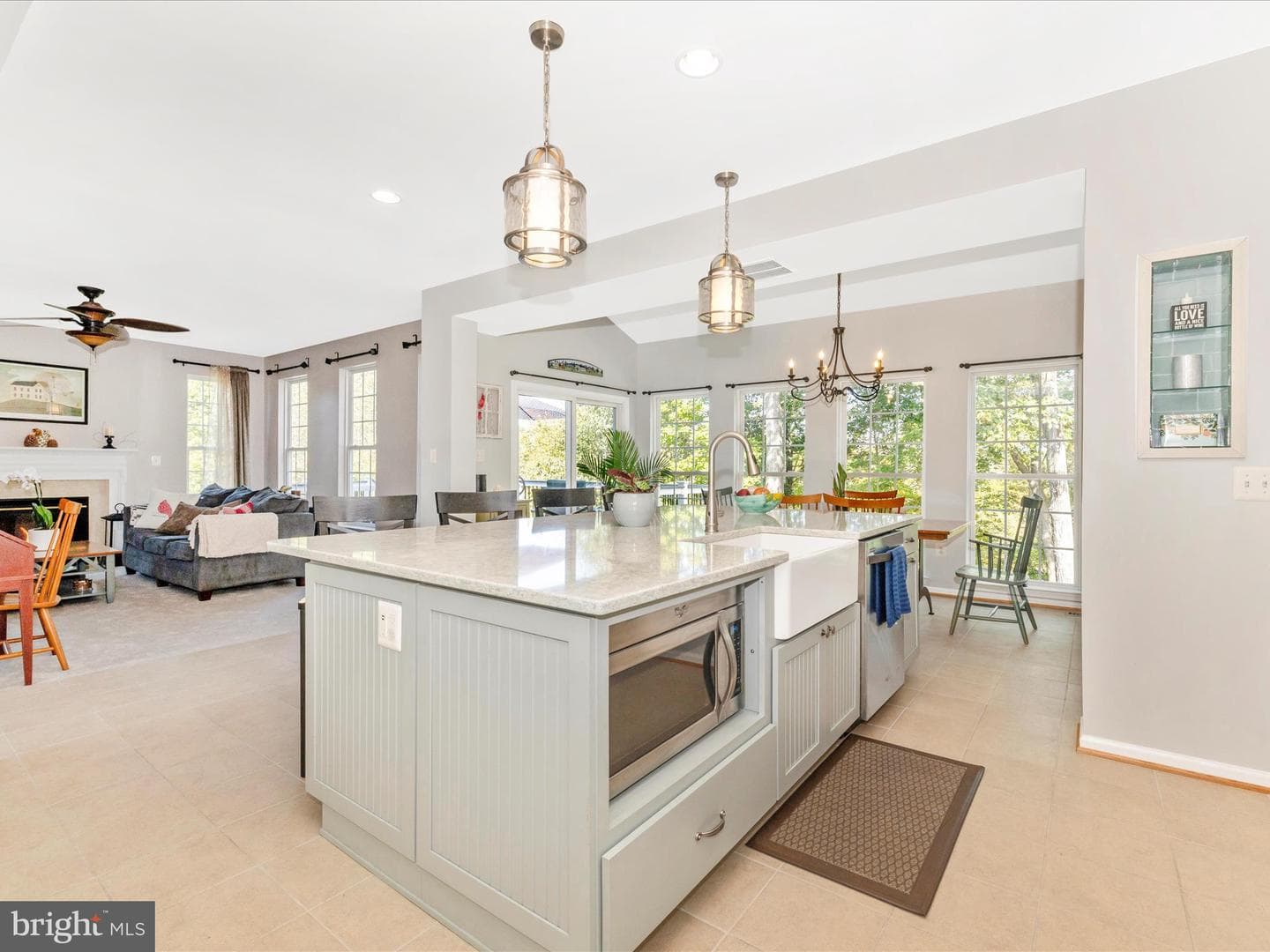 11046 Country Club Road photo 17