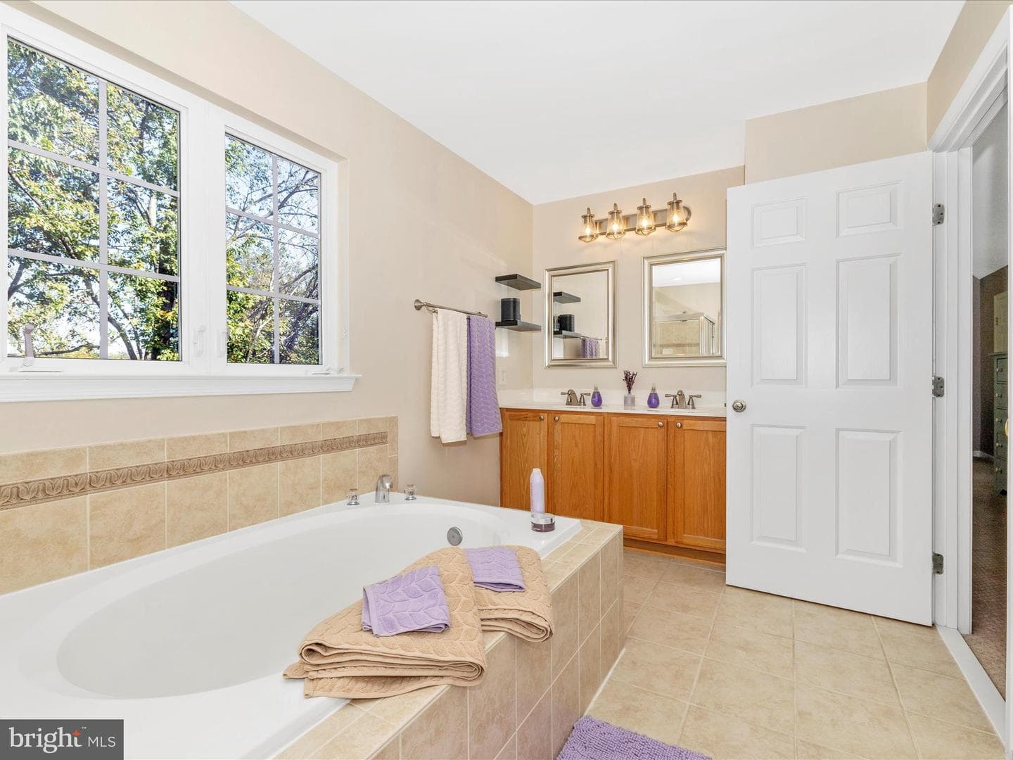 11046 Country Club Road photo 36