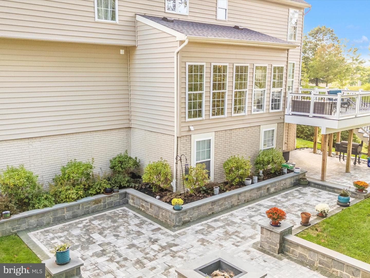 11046 Country Club Road photo 57