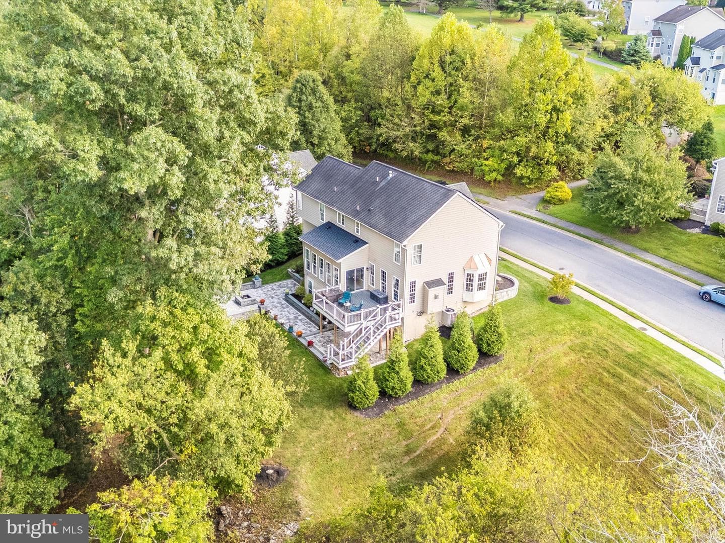 11046 Country Club Road photo 60