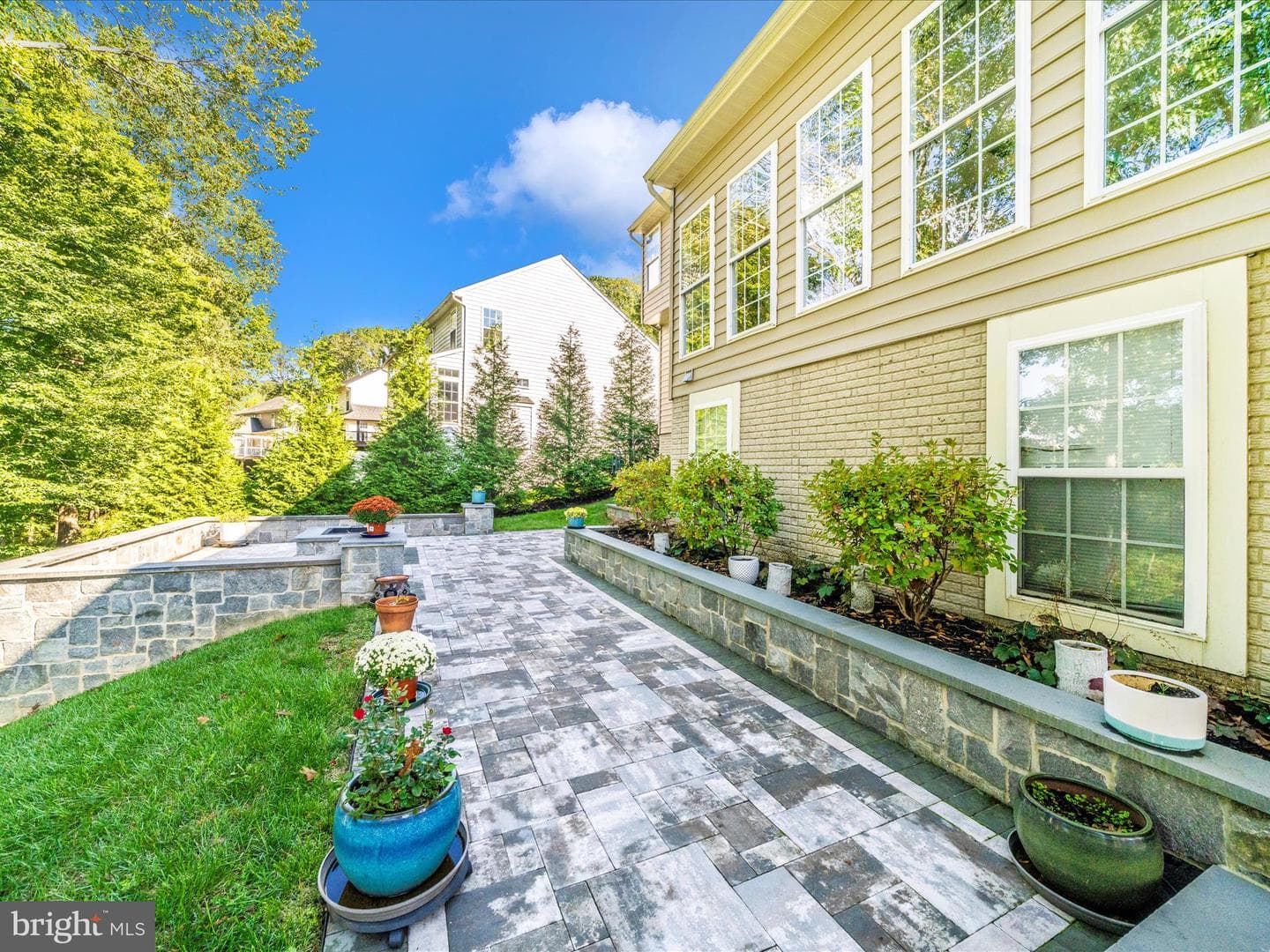 11046 Country Club Road photo 70