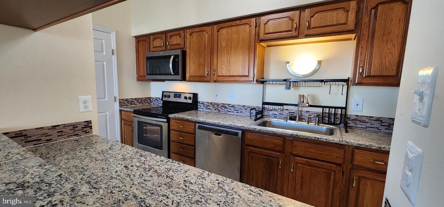 621 Himes Avenue #109 photo 10