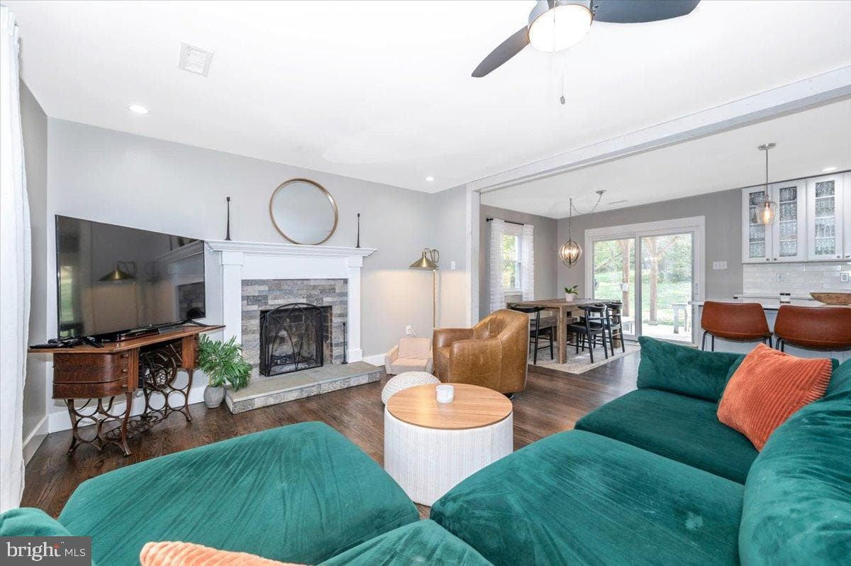 2710 Monument Road photo 13