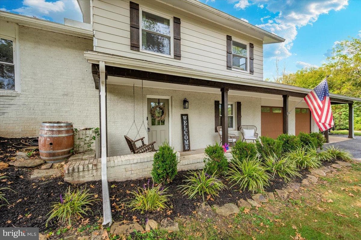 2710 Monument Road photo 3