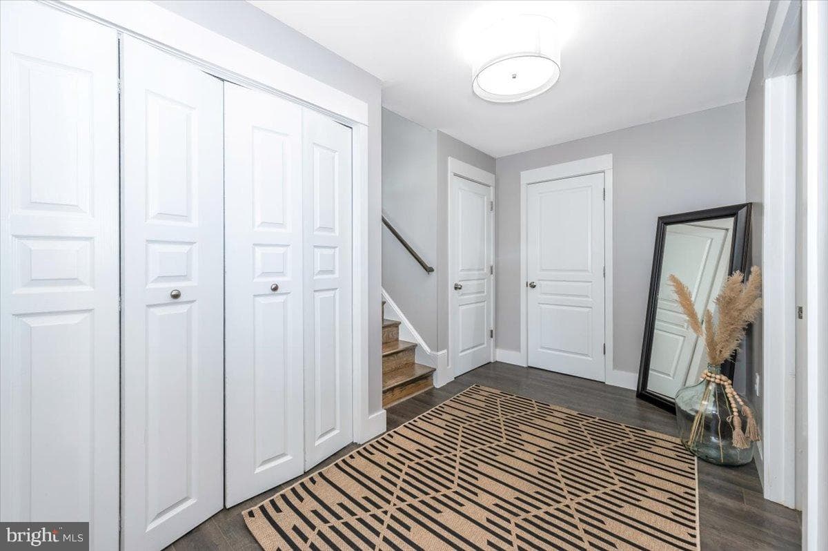 2710 Monument Road photo 6