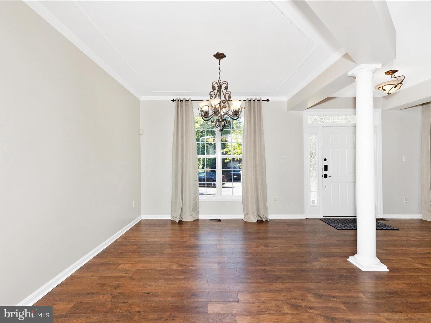 1713 Dearbought Drive photo 15