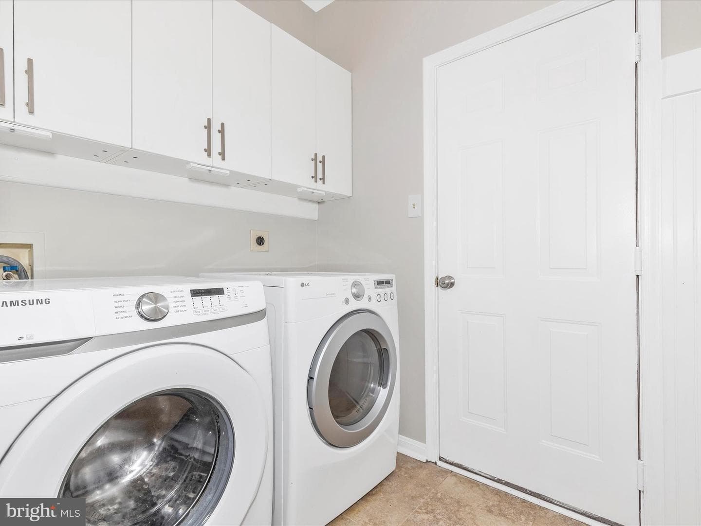 1713 Dearbought Drive photo 20