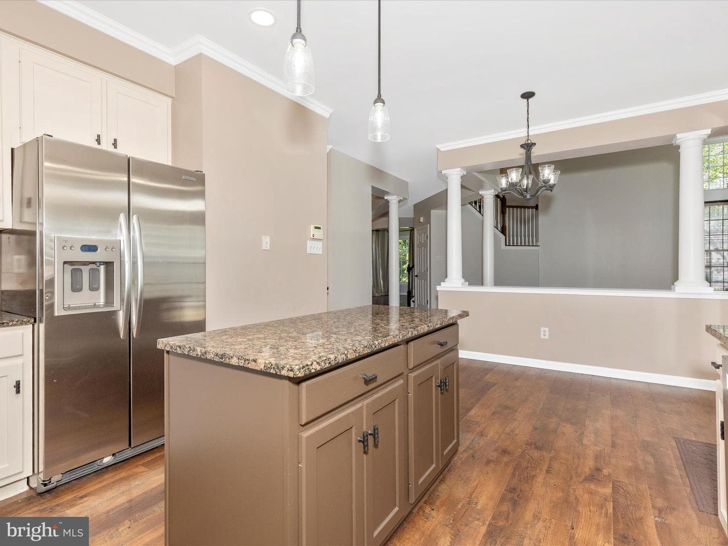 1713 Dearbought Drive photo 24