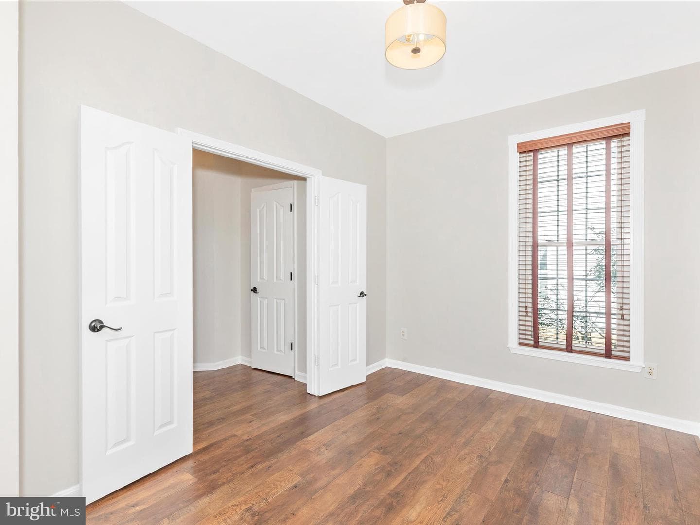 1713 Dearbought Drive photo 28