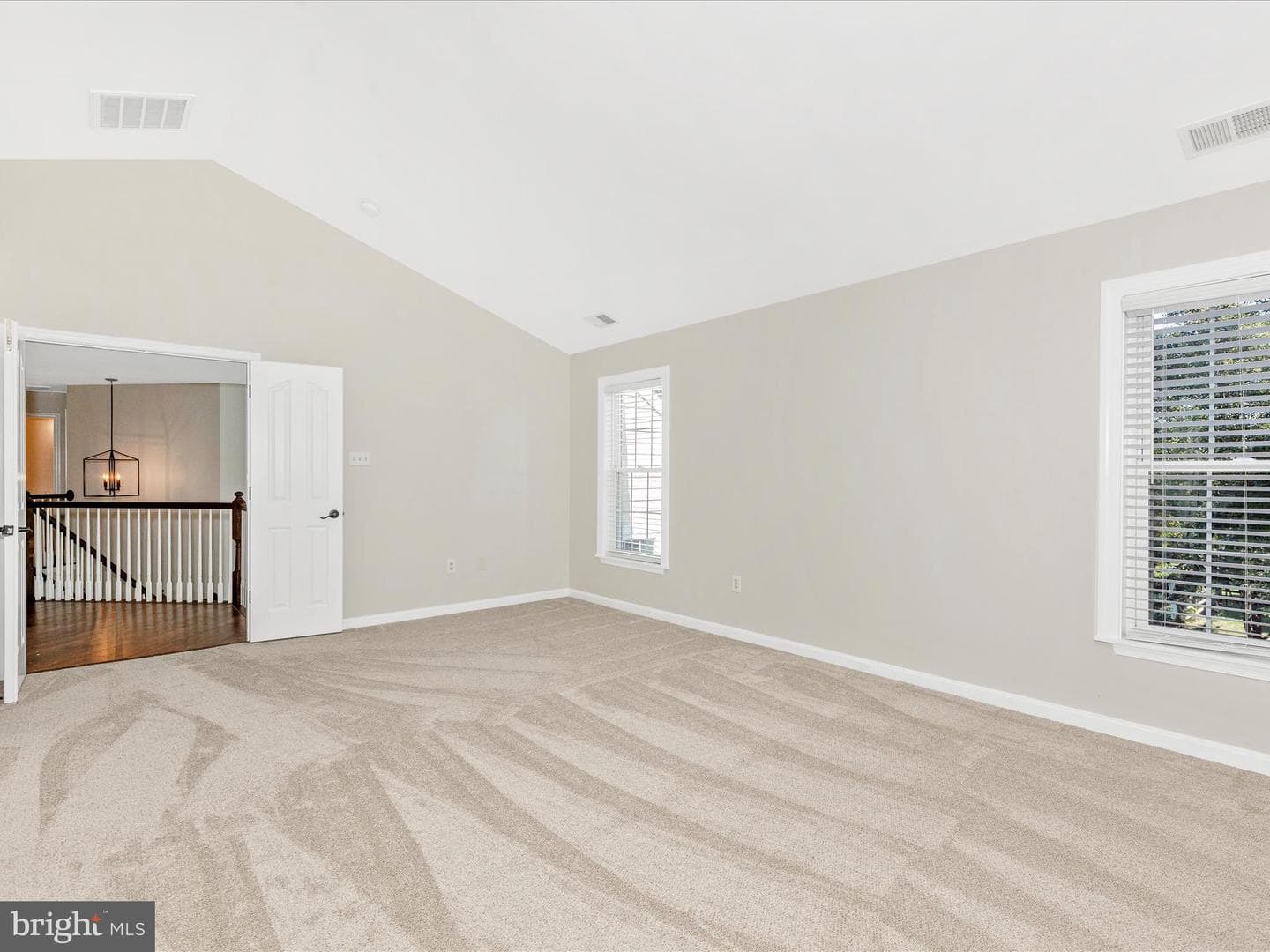 1713 Dearbought Drive photo 32