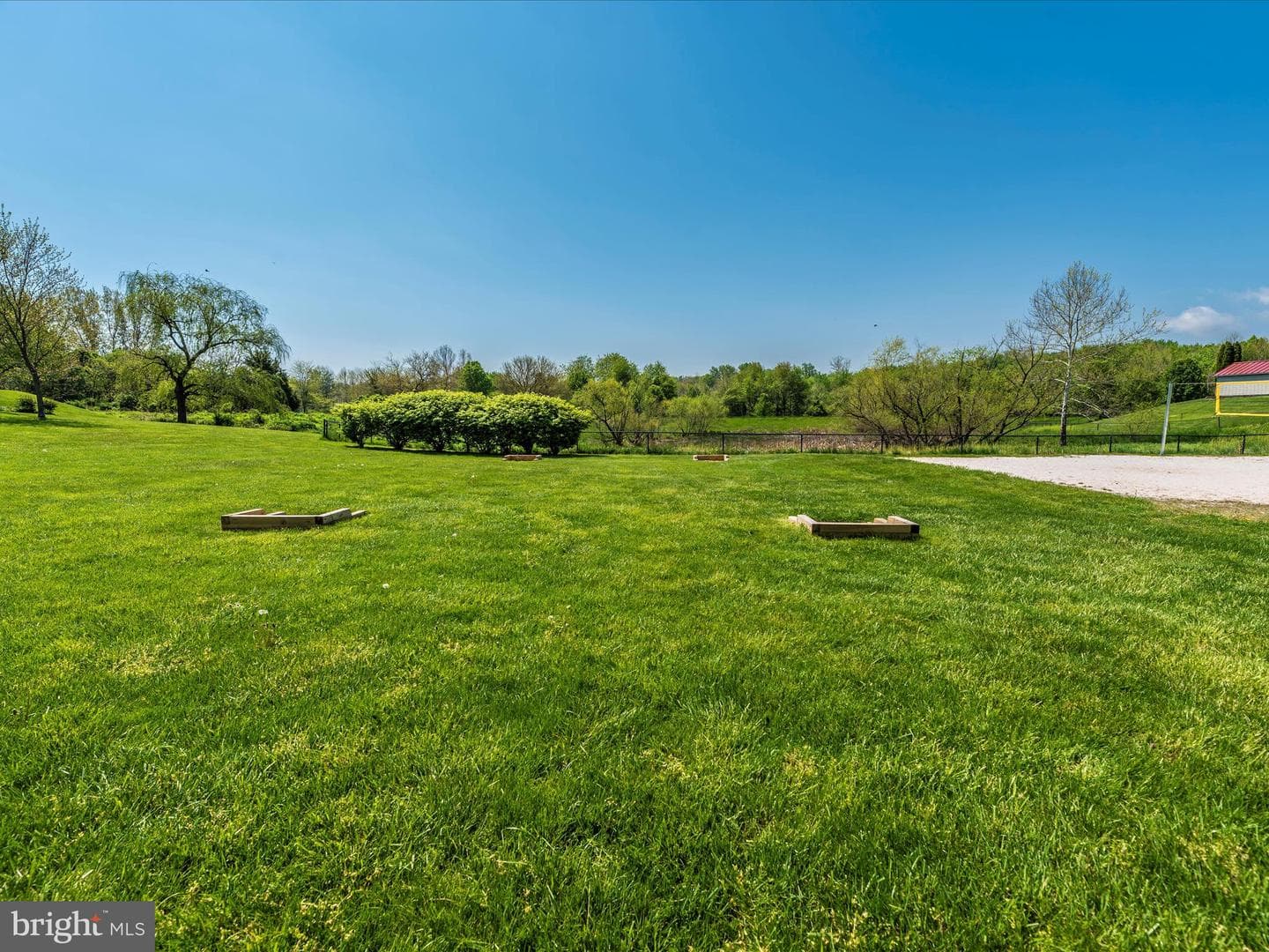 1713 Dearbought Drive photo 64