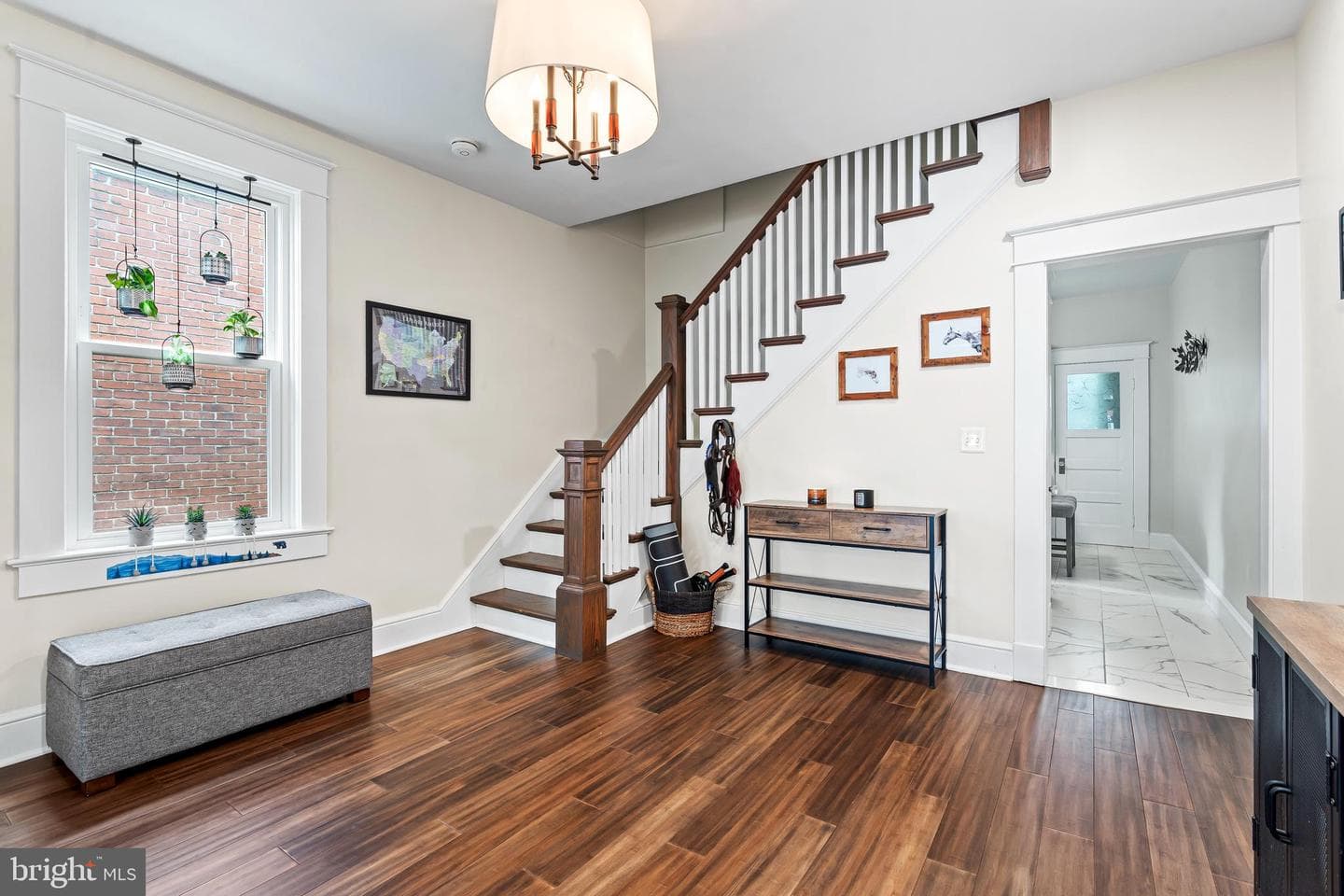 246 W 5th Street photo 7