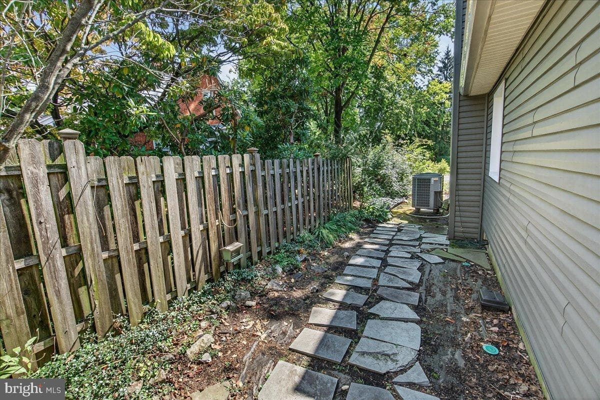 601 Culler Avenue photo 91